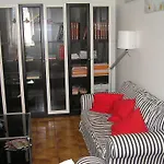 Pozzi بيت ضيافة